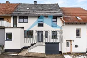 Großzügiges und saniertes Reihenmittelhaus in ruhiger Ortsrandlage von Habichtswald-Dörnberg! – Die vollständige Adresse der Immobilie erhältst du vom Anbieter., 34317 Habichtswald – Vorschaubild 1