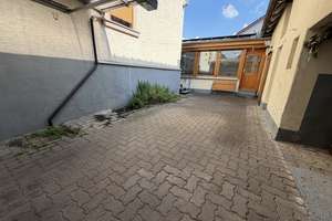 Wohnen mit Potenzial – Einfamilienhaus mit vielseitigen Nebenflächen – Die vollständige Adresse der Immobilie erhältst du vom Anbieter., 97209 Veitshöchheim – Vorschaubild 23