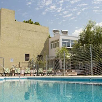 Charmantes Haus mit Pool und Obstgarten, Natur, Platz, Zugänglichkeit