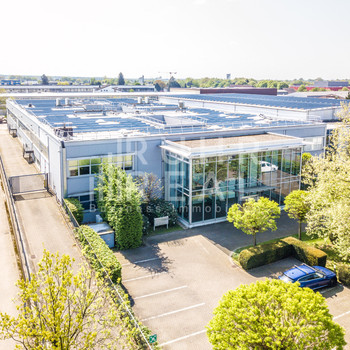 Repräsentative Bürofläche in Langenfeld | Ausbau nach Mieterwunsch | ausreichend Parkplätze