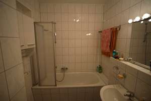 Schöne und gemütliche 3-Zi-Wohnung mit Balkon mit EBK – Schobersmühlenweg 18a, 99089 Andreasvorstadt, Erfurt – Vorschaubild 9