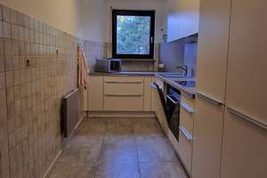 Sonnige ruhige 2,5-Zimmer Wohnung mit Balkon, Einbauküche und neuem Bad – Pretzfelder Strasse 24, 90425 Wetzendorf, Nürnberg – Vorschaubild 4