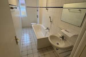 Helle 2-Zimmer Wohnung im 1. OG in Augsburg Innenstadt, Renoviert – Oberer Graben 23a, 86152 Jakoberstadt-Süd, Augsburg – Vorschaubild 3