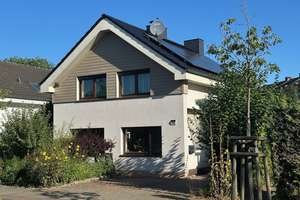 ***Kernsaniertes Energiewunder*** – Die vollständige Adresse der Immobilie erhältst du vom Anbieter., 25336 Elmshorn – Vorschaubild 1