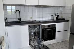 Möblierte 1,5-Zimmer-Wohnung mit Balkon, EBK, Aufzug und TG-Stellplatz – Die vollständige Adresse der Immobilie erhältst du vom Anbieter., 70190 Kernerviertel, Stuttgart – Vorschaubild 4