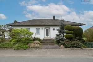 Ein Winkelbungalow zum Verlieben – durchdacht und mit viel Platz für die Familie! – Rödinghausen, Herford (Kreis), 32289 Herford (Kreis) – Vorschaubild 1