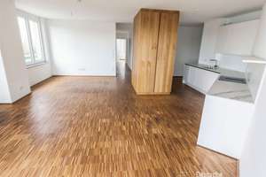 Exklusive 4-Zimmer-Wohnung über den Dächern der Stadt – Die vollständige Adresse der Immobilie erhältst du vom Anbieter., 80686 Land in Sonne, München – Vorschaubild 2