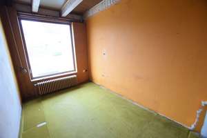 Großes Zweifamilienhaus mit großer Grundstücksfläche in begehrter Lage! – Die vollständige Adresse der Immobilie erhältst du vom Anbieter., 30419 Ledeburg, Hannover – Vorschaubild 48