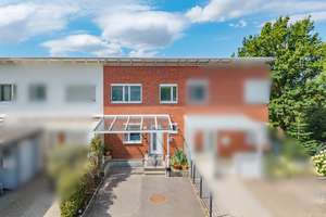 HH-Boberg: Ideal für eine Familie- MRH mit Garten und zwei KFZ-Stellplätzen in ruhiger Lage – Die vollständige Adresse der Immobilie erhältst du vom Anbieter., 21031 Lohbrügge, Hamburg – Vorschaubild 2