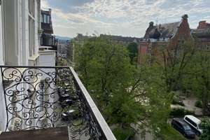 Helle Altbauwohnung - 4 Zimmer, 3 Balkone – Scharnhorststrasse 32, 65195 Westend / Bleichstraße, Wiesbaden – Vorschaubild 4