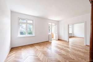 Charmantes Einfamilienhaus in Grunewald: 6 Zimmer, großer Garten und Garage direkt am Roseneck – 14193 Grunewald, Berlin – Vorschaubild 3