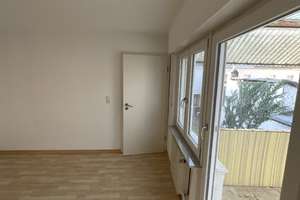 Voll vermietetes 4-Familienhaus mit Sanierungsbedarf in Bonn Kessenich – Die vollständige Adresse der Immobilie erhältst du vom Anbieter., 53129 Dottendorf, Bonn – Vorschaubild 4