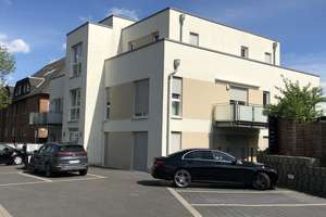 Schöne, barrierefreie Balkonwohnung und Aufzug
