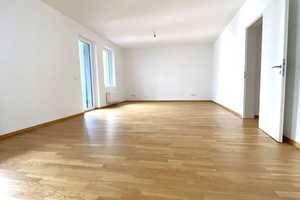 Mit dem Aufzug direkt ins neue Zuhause... – Stuttgart – Vorschaubild 2