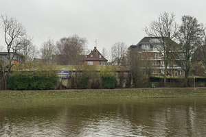 Provisionsfrei ! Altbauvilla mit Baugrundstück und Halle am Ufer des Elbe-Lübeck-Kanals – Die vollständige Adresse der Immobilie erhältst du vom Anbieter., 23564 Sankt Jürgen, Lübeck – Vorschaubild 3