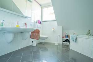 Maisonettewohnung mit Doppelgarage in naturnaher Lage von Bielefeld-Quelle! – 33649 Brackwede, Bielefeld – Vorschaubild 7