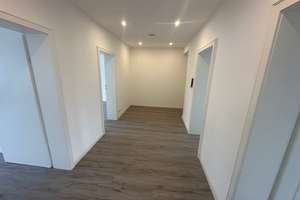 Tolle Wohnung mit Balkon im 7 FH in begehrter Wohnlage – Die vollständige Adresse der Immobilie erhältst du vom Anbieter., 68259 Wallstadt, Mannheim – Vorschaubild 4