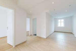 4-Zimmer-Altbauwohnung nahe S-Bahnhof Friedenau