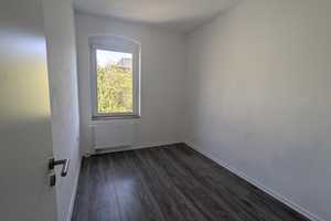 *reserviert*zentrumsnahe, geräumige 4 Raum Wohnung in Aschersleben – Hecklinger Str. 23, 6449 Salzlandkreis – Vorschaubild 4