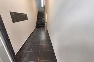 Exklusive 2-Zimmer-Neubauwohnung mit Fußbodenheizung & Domblick – modernes Wohnen im Herzen von Köln – Die vollständige Adresse der Immobilie erhältst du vom Anbieter., 50668 Altstadt/Nord, Köln – Vorschaubild 2