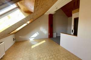 Haus mit Herz und Potenzial – ideal für den Start in die eigenen vier Wände – Die vollständige Adresse der Immobilie erhältst du vom Anbieter., 63505 Langenselbold – Vorschaubild 4
