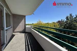 Sanierte 3-Zimmerwohnung mit traumhaftem Fernblick und TG-Stellplatz zwischen Steppenberg & Klinikum