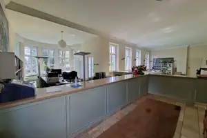 Herrschaftliches Wohn-/Bürohaus in Top Citylage von MG-Rheydt * 8 Kfz-Stellplätze * Parkgrundstück ! – Mönchengladbach – Vorschaubild 4
