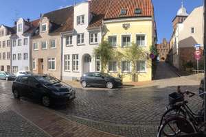 MÖBLIERTES WOHNEN AUF LÜBECKS ALTSTADTINSEL DIREKT AN DER WAKENITZMAUER AM ALTEN STADTTOR – Wakenitzmauer 1, 23552 Innenstadt, Lübeck – Vorschaubild 6