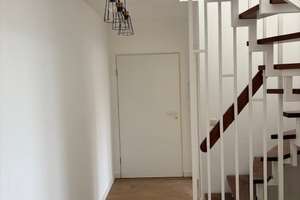 Wunderschöne 3 Zimmerwohnung perfekt für WG - direkt neben der Stadt über zwei Etagen – Fröbelstr. 8, 33100 Kernstadt, Paderborn – Vorschaubild 3