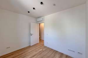 9-Zimmer-ETW mit Dachterrasse und Garage zum Erstbezug nach Kernsanierung – Die vollständige Adresse der Immobilie erhältst du vom Anbieter., 90459 Galgenhof, Nürnberg – Vorschaubild 34