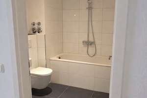 Stilvolle Split-Level-Loftwohnung mit Garten in sanierter Fabrik mit TG Stellplatz – 40489 Angermund, Düsseldorf – Vorschaubild 34