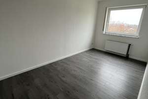 Lichtdurchflutete 3-Zimmer-Wohnung mit Balkon – Theodor-Heuss-Ring 46, 55232 Alzey – Vorschaubild 4