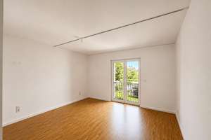 Exklusiver Erstbezug: Luxus Hausfeeling auf 2 Ebenen mit EBK, Garten, Garage & moderner Technologie – Die vollständige Adresse der Immobilie erhältst du vom Anbieter., 12307 Lichtenrade, Berlin – Vorschaubild 5