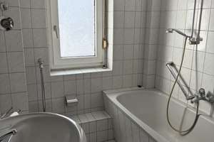 Helle 3-Zimmer Dachgeschosswohnung in Duisburg-Mittelmeiderich – Die vollständige Adresse der Immobilie erhältst du vom Anbieter., 47137 Mittelmeiderich, Duisburg – Vorschaubild 9