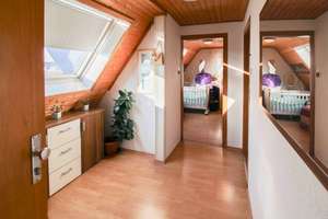 Gepflegte und laufend in Stand gehaltene Doppelhaushälfte mit schönem Garten in Elchingen – Die vollständige Adresse der Immobilie erhältst du vom Anbieter., 89275 Elchingen – Vorschaubild 6