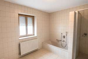 Großzügige 7-Zimmer-Doppelhaushälfte mit ca. 170 m² Wohnfläche, Garage, Balkon, Terrasse und Garten – Die vollständige Adresse der Immobilie erhältst du vom Anbieter., 85417 Marzling – Vorschaubild 8