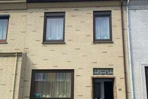 Wohnen mit Charakter: 3-Zimmer-Wohnung in Woltmershausen