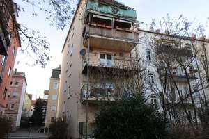 4 Zi. ETW mit Balkon in begehrter Wohnlage Nürnberg - Stadtpark, Maxfeld / Wohnung kaufen – Die vollständige Adresse der Immobilie erhältst du vom Anbieter., 90409 Maxfeld, Nürnberg – Vorschaubild 2