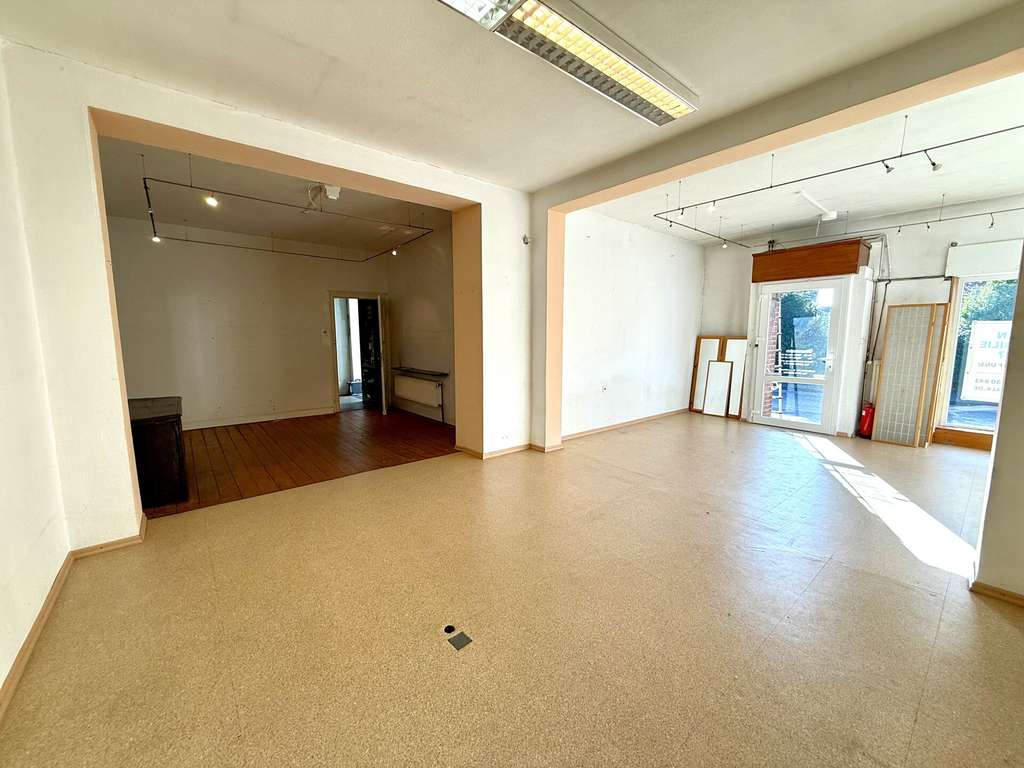 Immobilie in Willich - Zentrales Wohn-/Geschäftsgebäude mit viel Potenzial in Willich-Schiefbahn - Bild 3