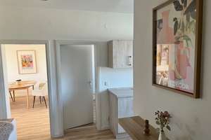voll möblierte attraktive 2 Zimmer Wohnung mit toller Aussicht über Lörickkon in Düsseldorf-Lörick – Grevenbroicher Weg 35, 40547 Lörick, Düsseldorf – Vorschaubild 5