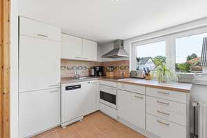NEUER PREIS! Charmantes Zweifamilienhaus mit vielen Möglichkeiten in Pützchen – Die vollständige Adresse der Immobilie erhältst du vom Anbieter., 53229 Pützchen/Bechlinghoven, Bonn – Vorschaubild 40