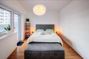 Möbliert: Gepflegte 2-Zimmer Wohnung zur Miete am Tassiloplatz – Die vollständige Adresse der Immobilie erhältst du vom Anbieter., 81541 Obere Au, München – Vorschaubild 3