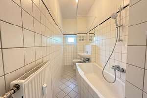 Bezugsfreie 2-Zimmer-Wohnung in Prenzlauer Berg! – Die vollständige Adresse der Immobilie erhältst du vom Anbieter., 10409 Prenzlauer Berg, Berlin – Vorschaubild 9