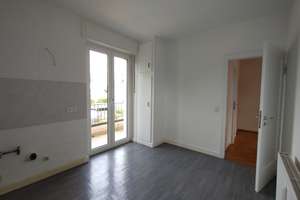 Altbauwohnung mit zwei Balkonen und Garage, Nähe Städtischem Klinikum – Die vollständige Adresse der Immobilie erhältst du vom Anbieter., 76185 Mühlburg, Karlsruhe – Vorschaubild 11