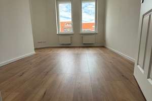 2 Zimmer-Wohnung - Frisch saniert und modern - Tageslichtbad mit Badewanne - Balkon - ruhige Lage – Mierendorffstraße 41, 4318 Anger-Crottendorf, Leipzig – Vorschaubild 10