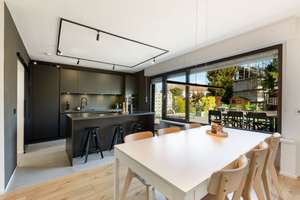 Modernisiertes Reiheneckhaus mit Sonnenterrasse und zusätzlichem Ausbaupotenzial – Die vollständige Adresse der Immobilie erhältst du vom Anbieter., 50859 Widdersdorf, Köln – Vorschaubild 4