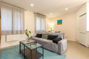 Schöne 2-Zimmer-Wohnung mit Balkon und EBK in Magdeburg – Mittelstraße 13, 39114 Magdeburg – Vorschaubild 2