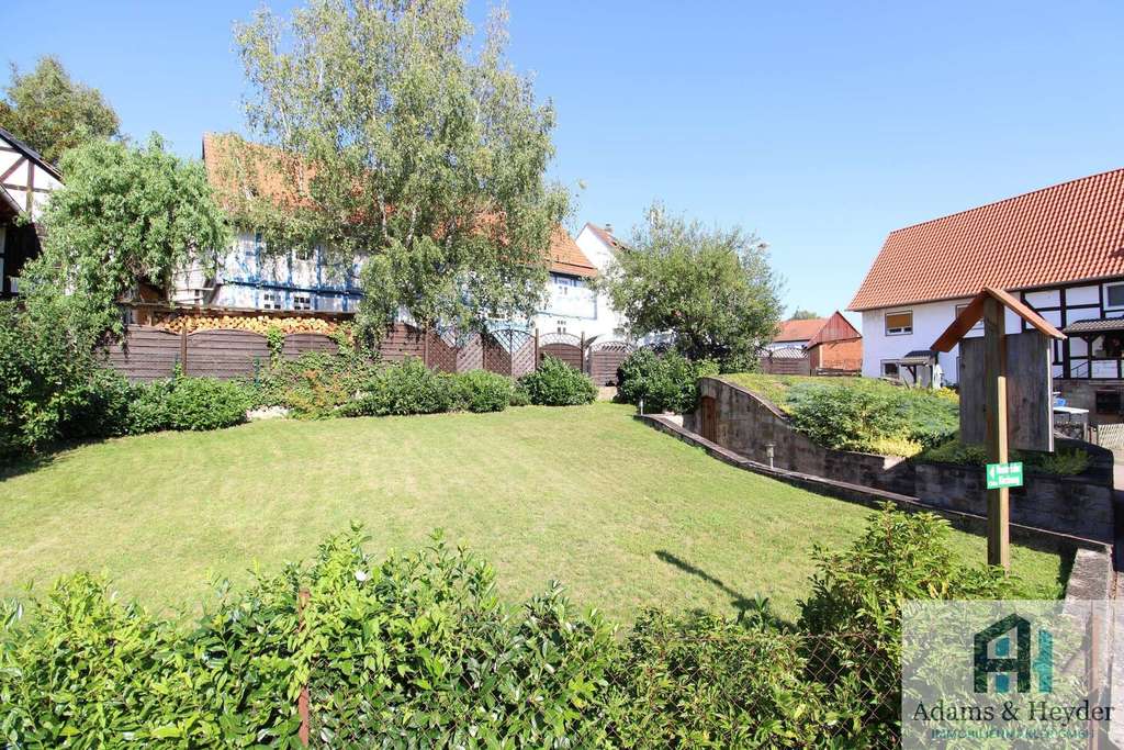 Immobilie in Knüllwald - Dreifamilienhaus in Rengshausen (Knüllwald) - Bild 2