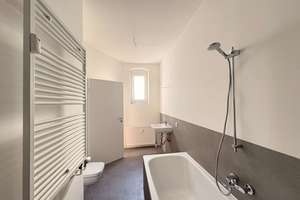 sanierte 4 Zimmer-Wohnung mit modernem Bad + Balkon! – Schäfferstraße 24, 39112 Leipziger Straße, Magdeburg – Vorschaubild 9