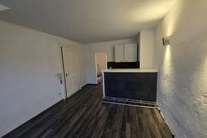 Schicke 2 Zimmer Whg mit EBK - nähe UNI - – Viehhofstraße 59, 42117 Elberfeld, Wuppertal – Vorschaubild 2
